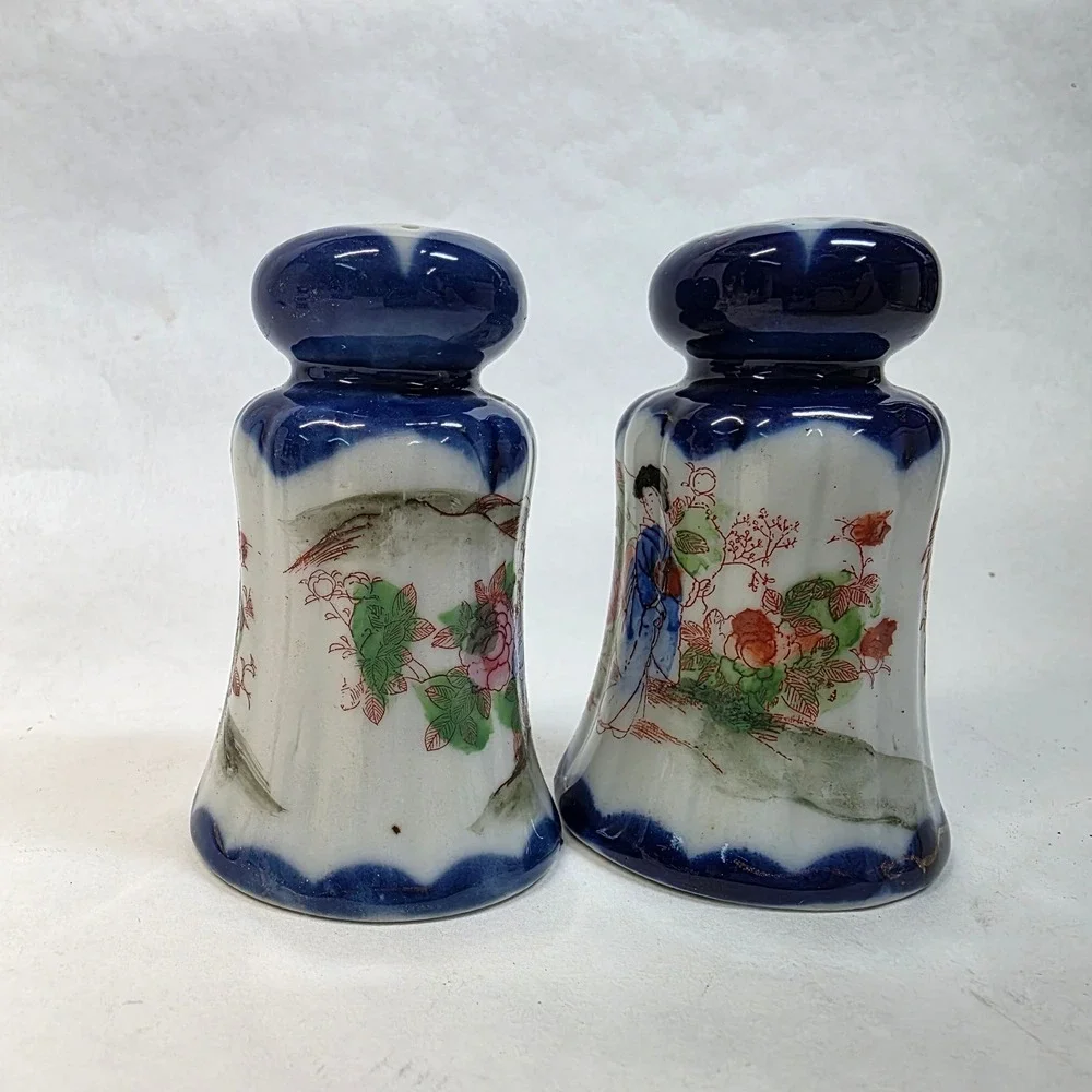Salt and Pepper Shakers Cobalt Blue Geisha Hand Painted Vintage Porcelain, Japan